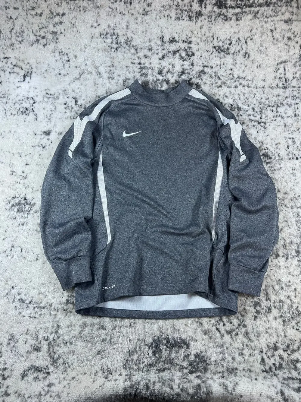 Nike Training Shirt Mens M Gray Mock Neck Dri-FIT Mesh Panel Athleisure Workout